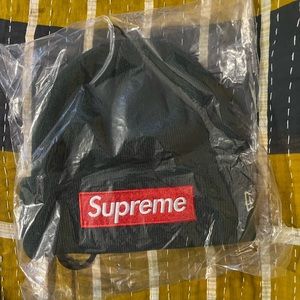 Supreme Box logo New Era 22